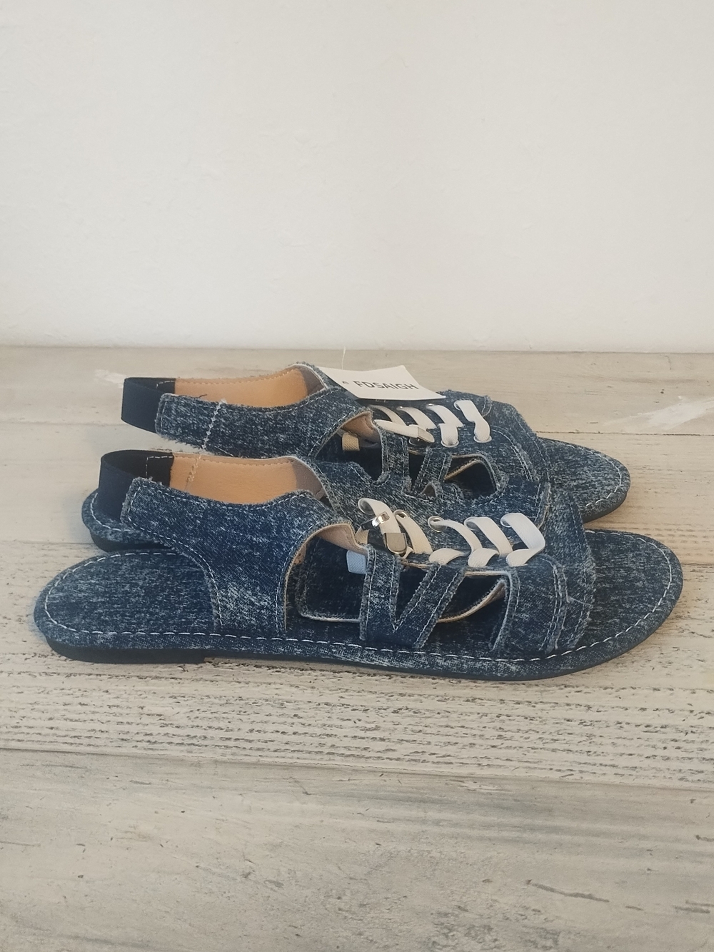 Women's size 10.5 Bohemian flat sandals New brad fdsaigh